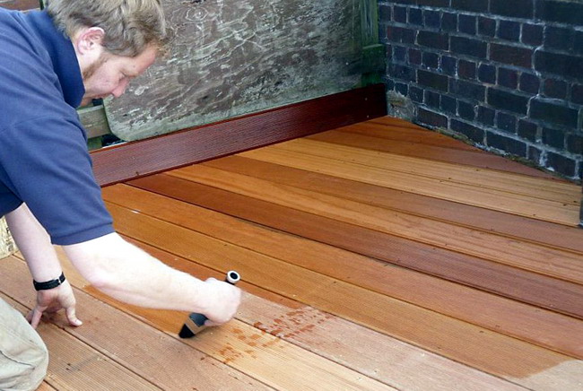5 savjeta za podmazivanje drvenih terasa